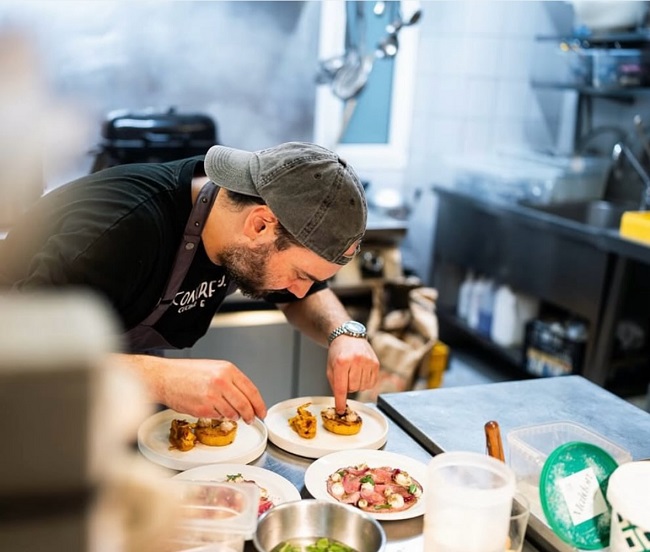 vinerie con cucina - Concreto