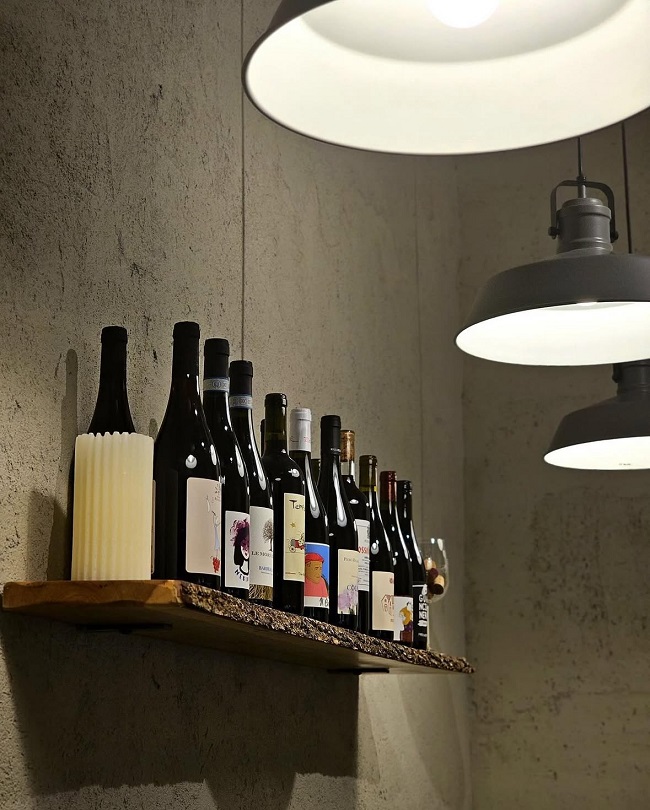 vinerie con cucina - Concreto